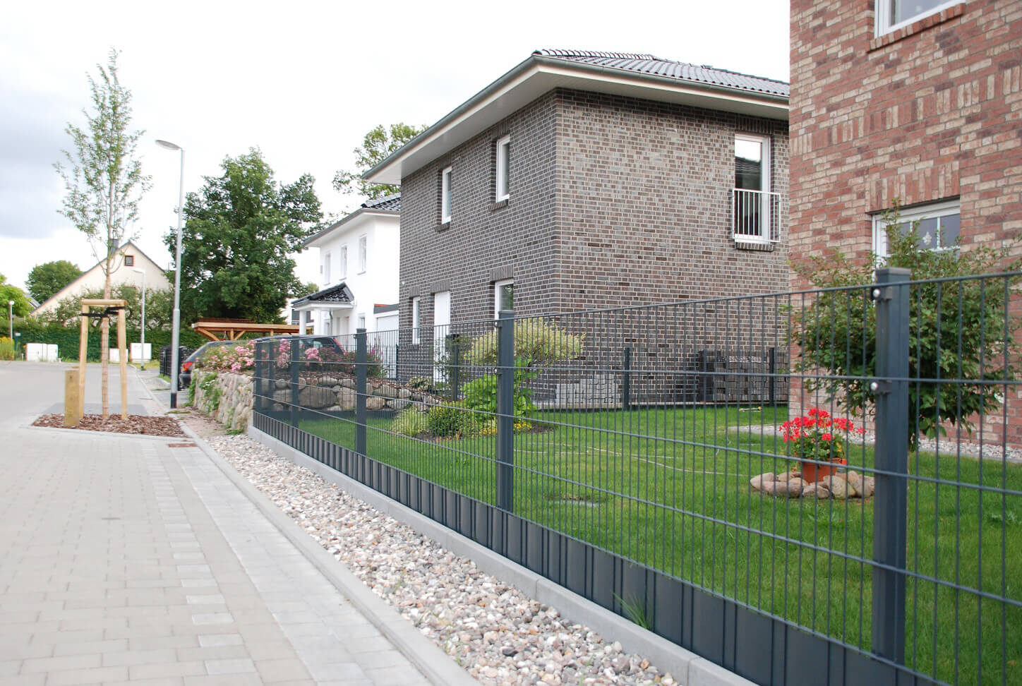 doppelstabmattenzaun-garten2